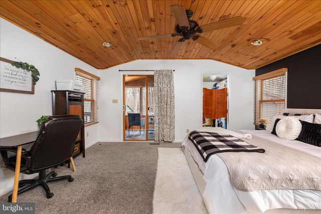 111 BOB WHITE LN, Hedgesville, WV 25427