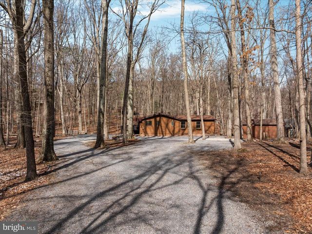 111 BOB WHITE LN, Hedgesville, WV 25427