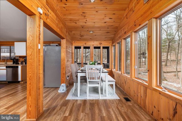 111 BOB WHITE LN, Hedgesville, WV 25427