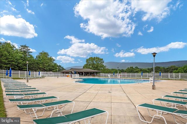 111 BOB WHITE LN, Hedgesville, WV 25427