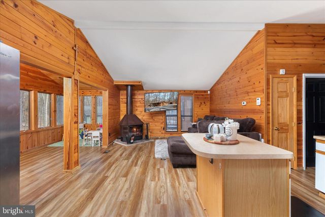 111 BOB WHITE LN, Hedgesville, WV 25427