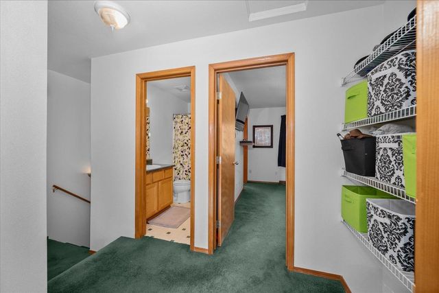 23025 E Colt Ln, Liberty Lake, WA 99019