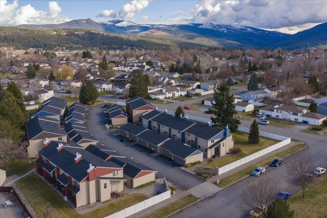 23025 E Colt Ln, Liberty Lake, WA 99019