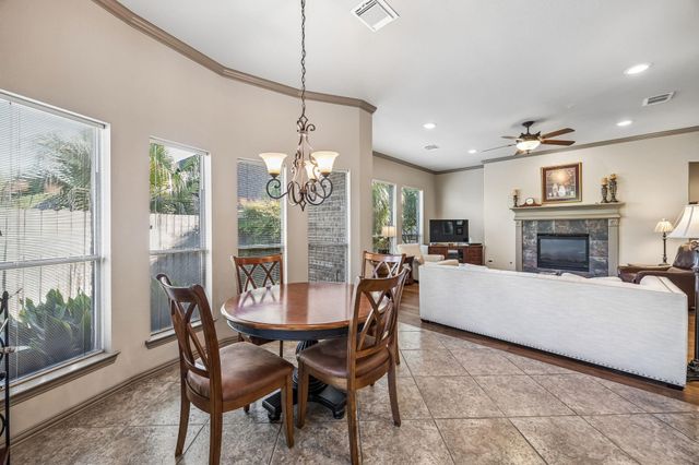 1814 Arbor Forest Trail, Houston, TX 77345