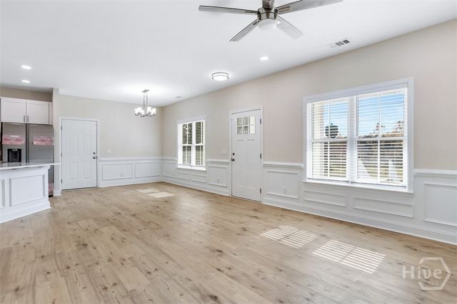 1520 E 56th Street, Savannah, GA 31404