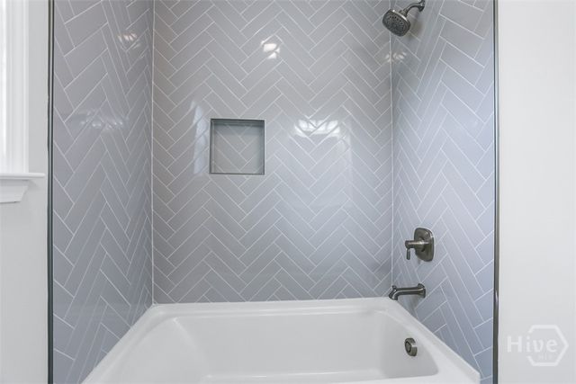 1520 E 56th Street, Savannah, GA 31404