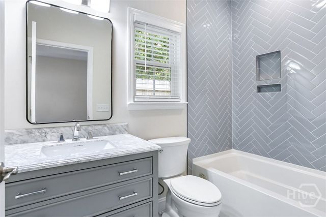 1520 E 56th Street, Savannah, GA 31404