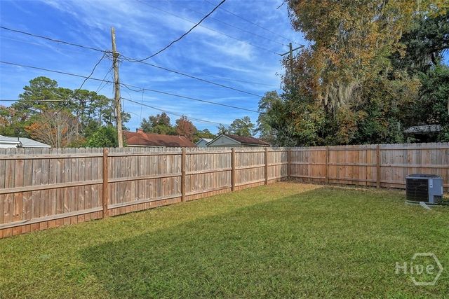 1520 E 56th Street, Savannah, GA 31404