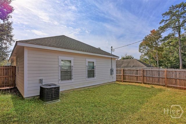 1520 E 56th Street, Savannah, GA 31404