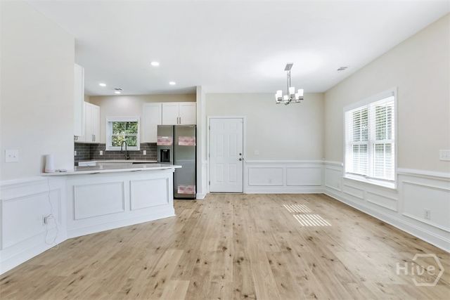 1520 E 56th Street, Savannah, GA 31404