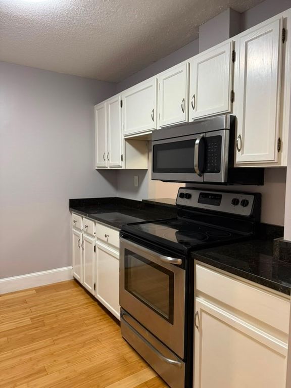 100 Captains Row 203, Chelsea, MA 02150
