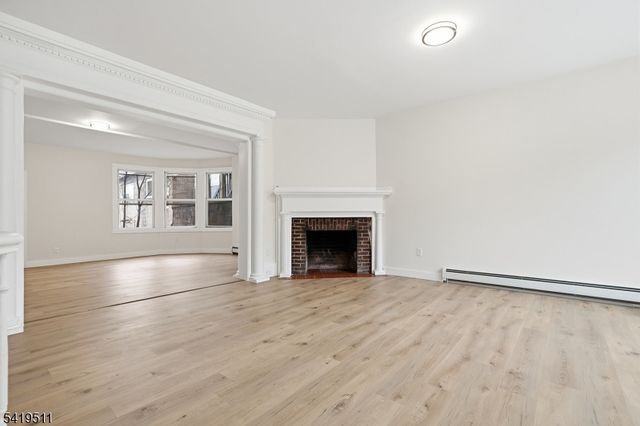 379 S Main St, Phillipsburg Town, NJ 08865