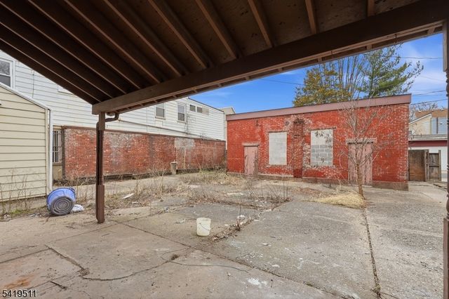 379 S Main St, Phillipsburg Town, NJ 08865