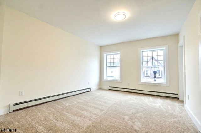 379 S Main St, Phillipsburg Town, NJ 08865