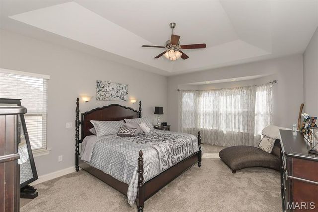 1586 Heritage Valley Drive, High Ridge, MO 63049