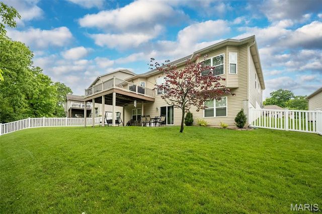 1586 Heritage Valley Drive, High Ridge, MO 63049
