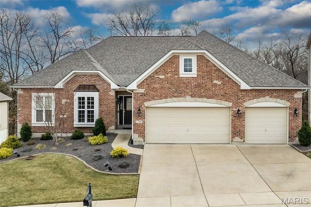1586 Heritage Valley Drive, High Ridge, MO 63049
