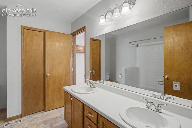 3840 Summer Breeze Drive, Colorado Springs, CO 80918