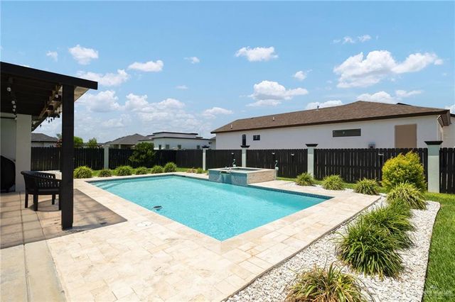 13921 N 35th Street, Mcallen, TX 78504