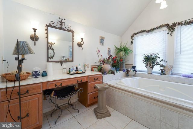 432 LOVE POINT RD, Stevensville, MD 21666