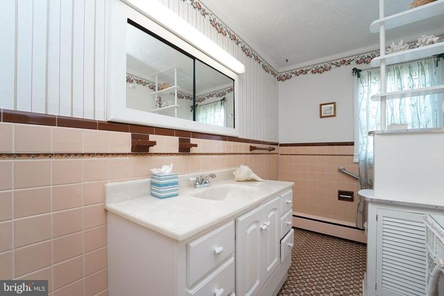 432 LOVE POINT RD, Stevensville, MD 21666