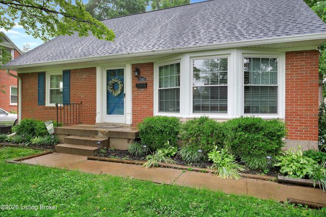 3745 Glenmeade Rd, Louisville, KY 40218
