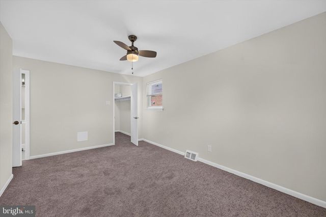 2261 STRAHLE ST, Philadelphia, PA 19152
