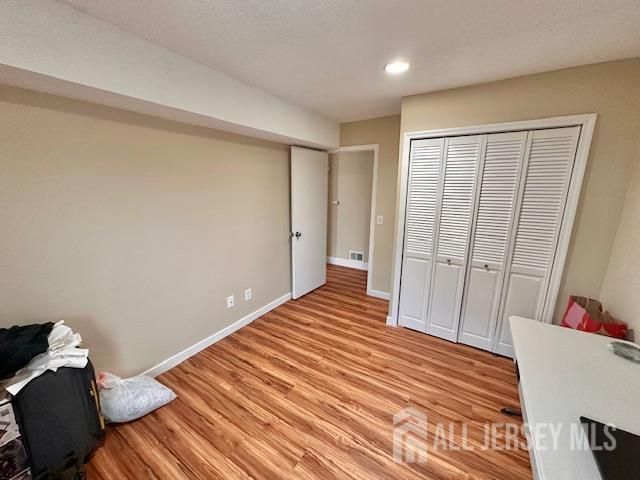 211 Sunshine Court, Sayreville, NJ 08859