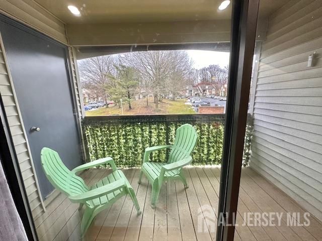 211 Sunshine Court, Sayreville, NJ 08859