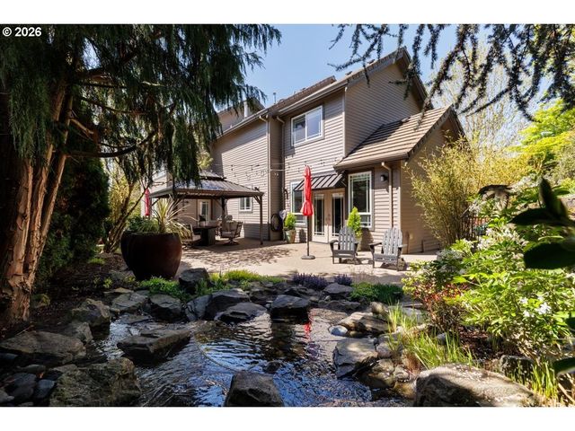 1910 TAYLOR Ct, West Linn, OR 97068