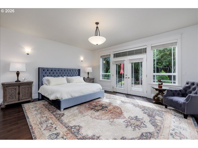 1910 TAYLOR Ct, West Linn, OR 97068