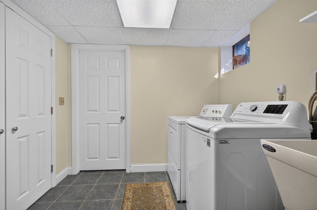 90 Woodstock St, North Andover, MA 01845