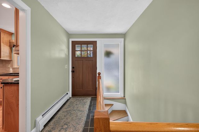 90 Woodstock St, North Andover, MA 01845