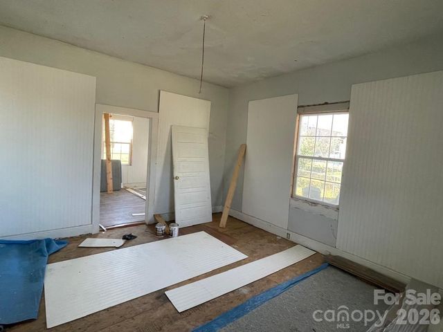 35 Center Street, Great Falls, SC 29055