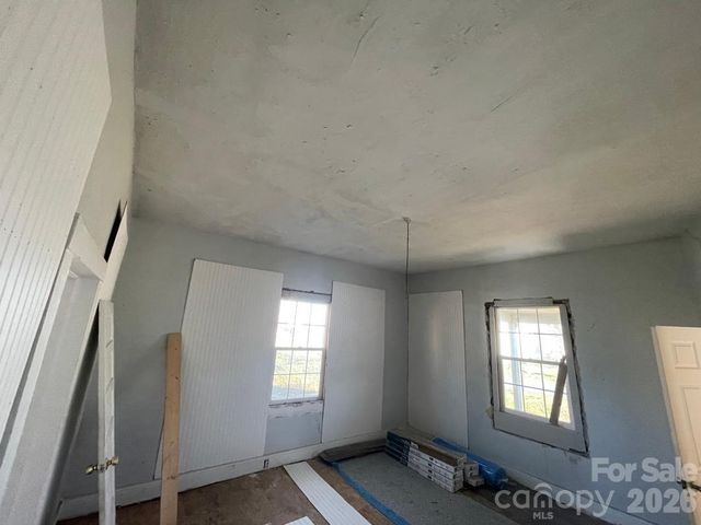 35 Center Street, Great Falls, SC 29055