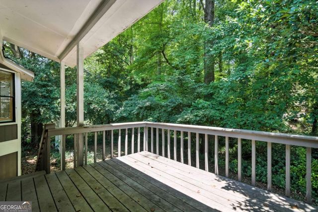 3045 Wildflower Lane, Snellville, GA 30039