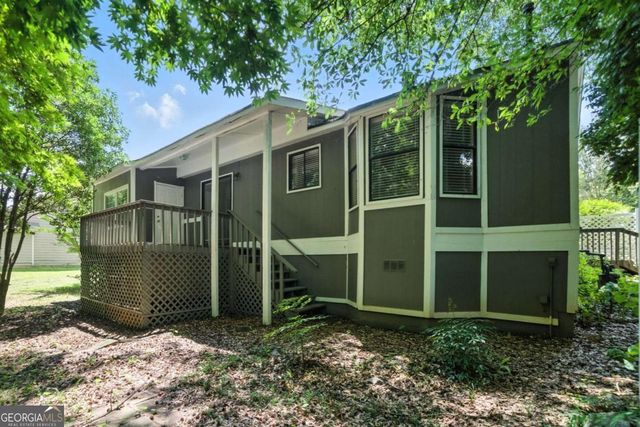 3045 Wildflower Lane, Snellville, GA 30039