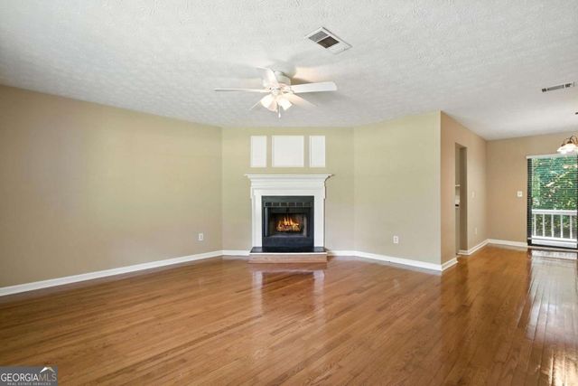 3045 Wildflower Lane, Snellville, GA 30039