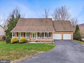 10819 DURHAM CIRCLE #33, Waynesboro, PA 17268