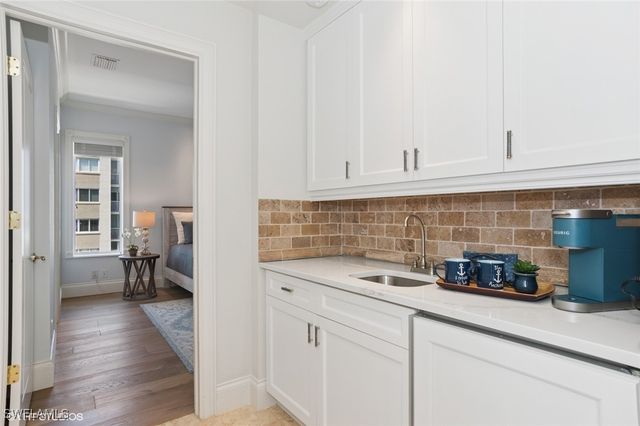 25921 Hickory BLVD 1, Bonita Springs, FL 34134