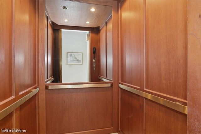 25921 Hickory BLVD 1, Bonita Springs, FL 34134