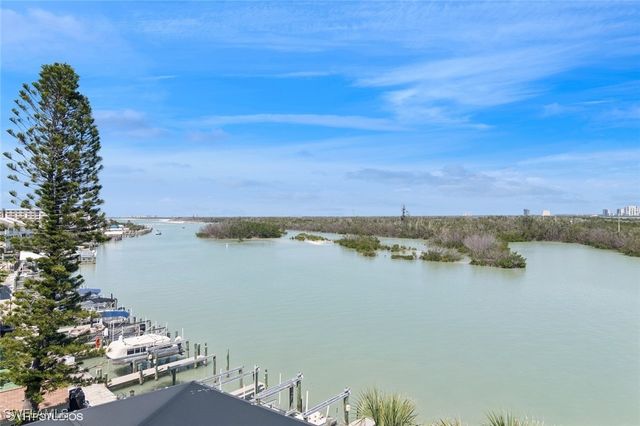 25921 Hickory BLVD 1, Bonita Springs, FL 34134