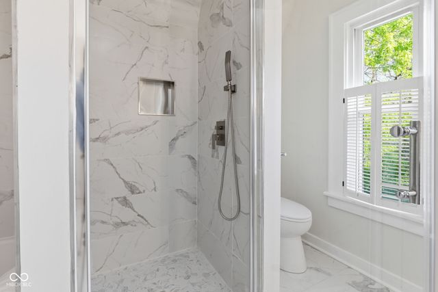 1207 Van Buskirk Road, Anderson, IN 46011