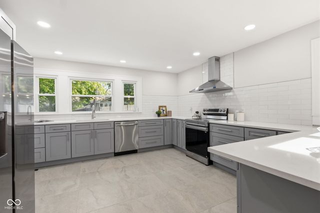 1207 Van Buskirk Road, Anderson, IN 46011