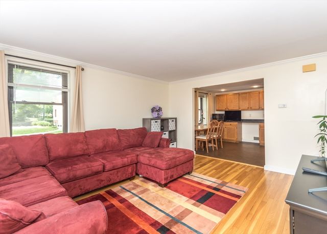 200-202 Church Street 200-202, Waltham, MA 02452