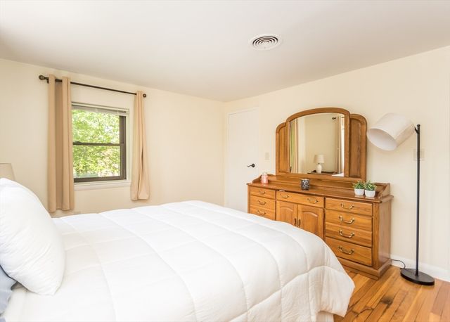 200-202 Church Street 200-202, Waltham, MA 02452