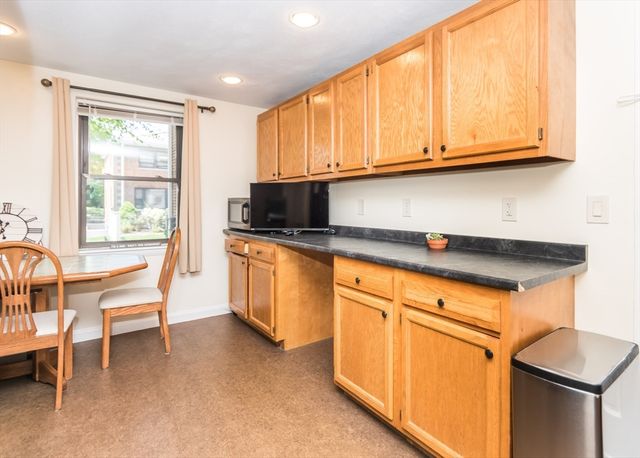 200-202 Church Street 200-202, Waltham, MA 02452
