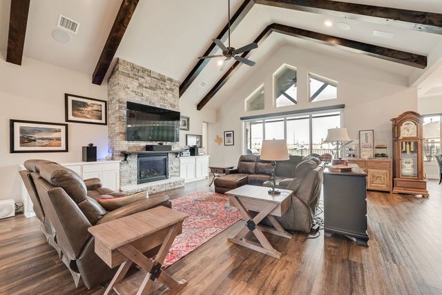 7717 Murcia Drive, Fort Worth, TX 76123