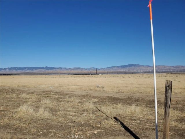 2 168th West, Lancaster, CA 93536