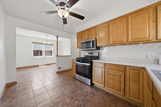 5134 S Laporte Avenue, Chicago, IL 60638